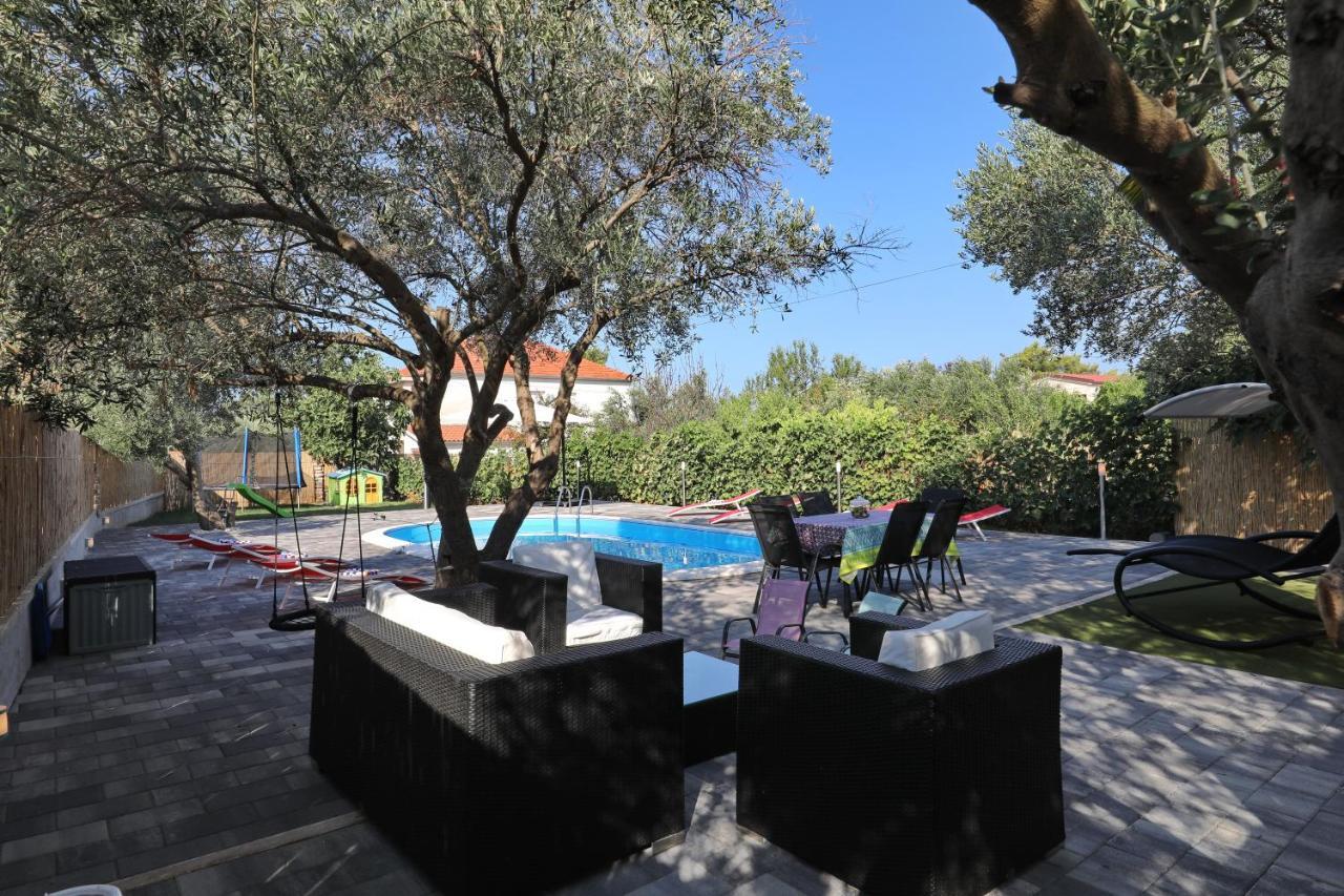 Apartment With Private Pool Sukosan Exterior photo